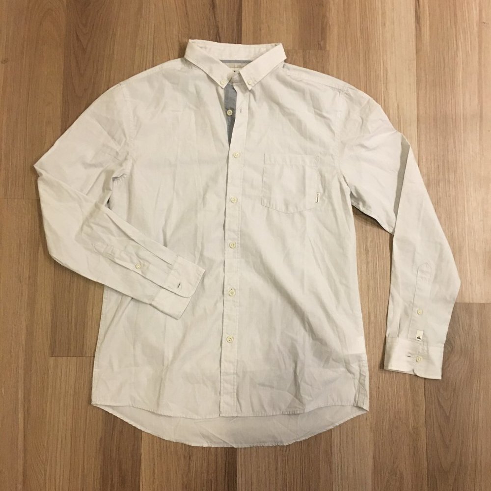 Quicksilver Modern Fit Button Up - Medium